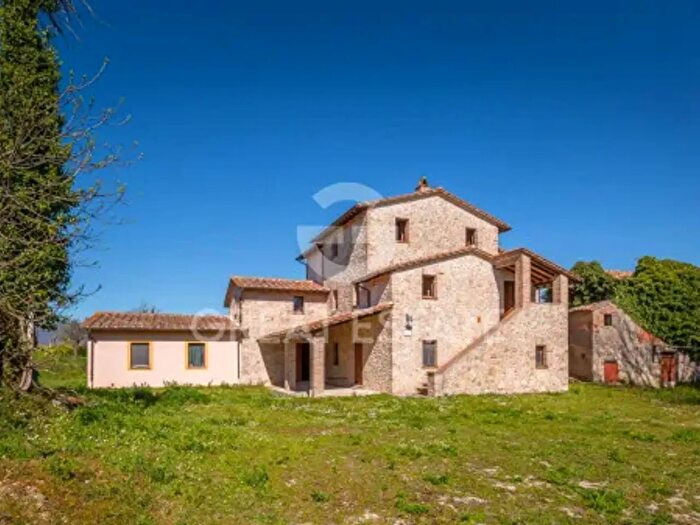 Casa con 6 locali in vendita in Sp, Avigliano Umbro
