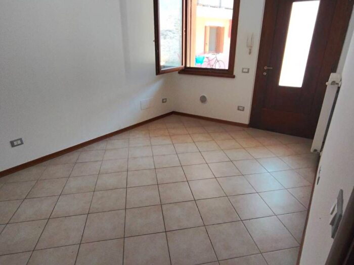 Appartamento bilocale in affitto in Centro, Flaibano