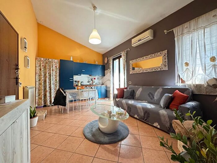 Appartamento bilocale in vendita in Via San Martino, Monterotondo