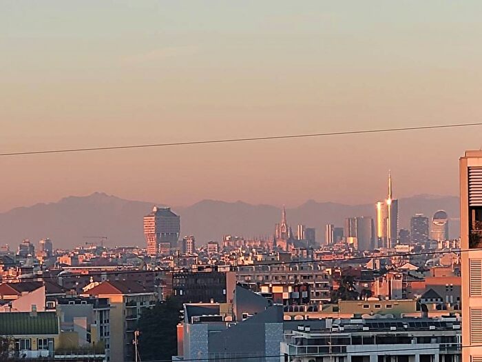 Appartamento bilocale in affitto in Via Girardo Patecchio, Vigentino Fatima, Milano