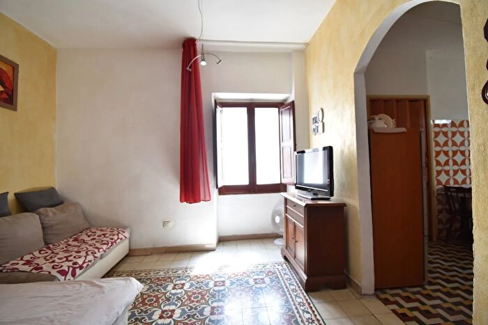 Appartamento in vendita in Via Giuseppe Garibaldi Carloforte Sud Sardegna Sardegna Italia, Carloforte