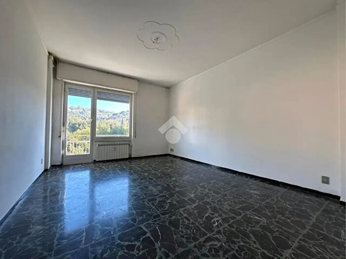 Appartamento quadrilocale in vendita in Via S Chiara, Chiavari