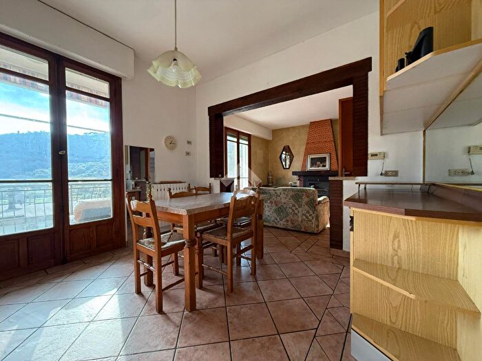 Appartamento trilocale in vendita in Via Manieri, Ventimiglia