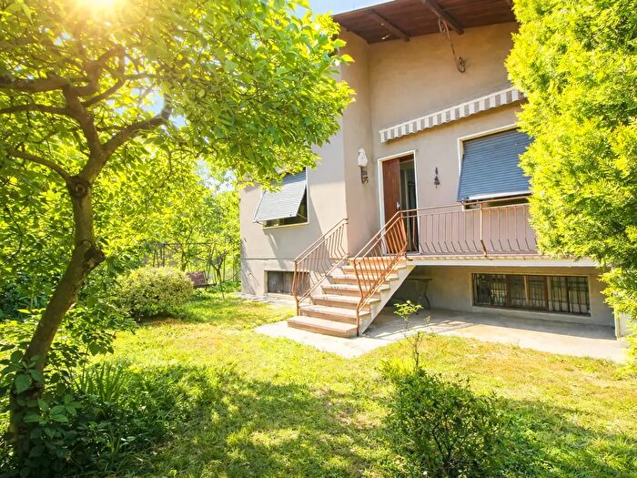 Casa quadrilocale in vendita in Via Baracca, Olgiate Olona
