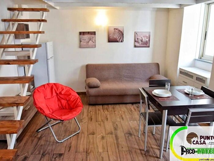 Appartamento monolocale in affitto in via porta sant'agata, Cassaro, Palermo