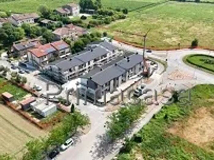 Appartamento quadrilocale in vendita in Via Provinciale, Lavagno