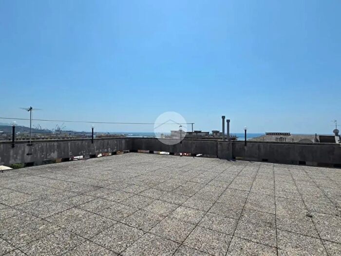 Appartamento con 6 locali in vendita in Via Pavia, Genova