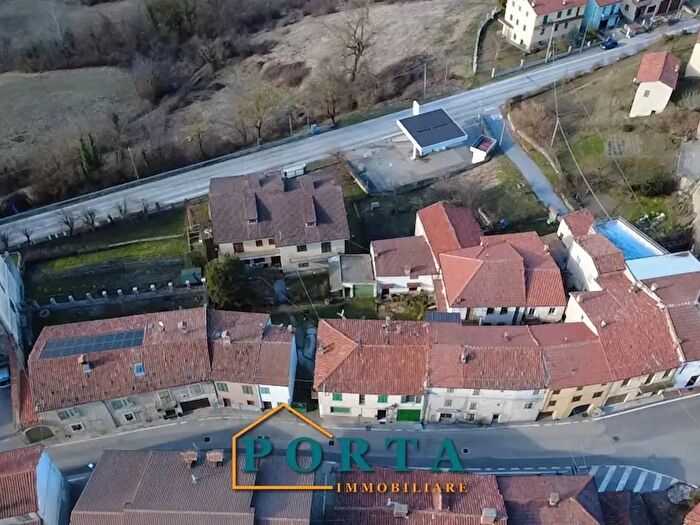 Appartamento quadrilocale in vendita in Via Lorenzo Bruno, Murazzano