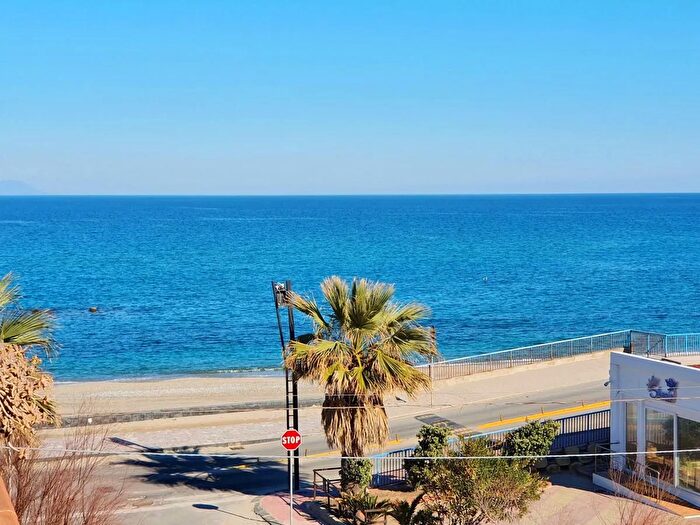 Appartamento in vendita in Via Novembre, Valdina