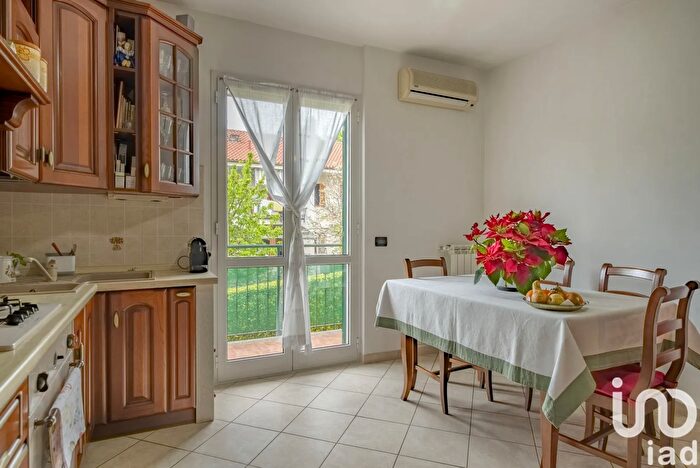 Appartamento trilocale in vendita in Via Provinciale, Toirano