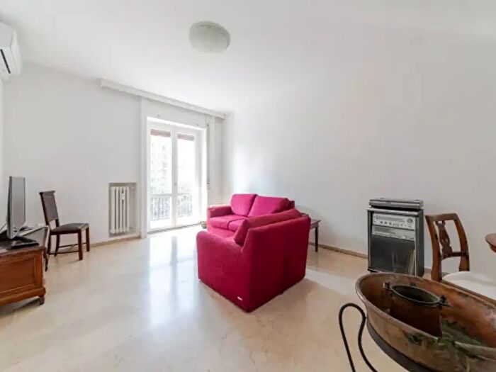 Appartamento bilocale in vendita in Via Luigi Federico Menabrea, Milano