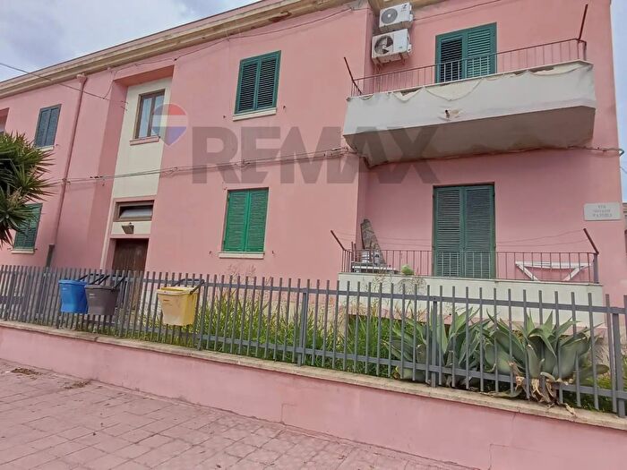 Appartamento quadrilocale in vendita in Via Giovanni Pascoli, Pachino