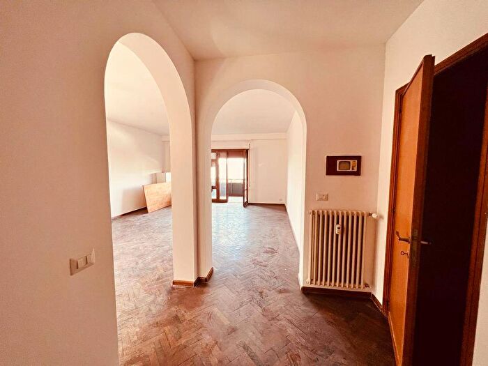 Casa quadrilocale in affitto in Centro, Perugia