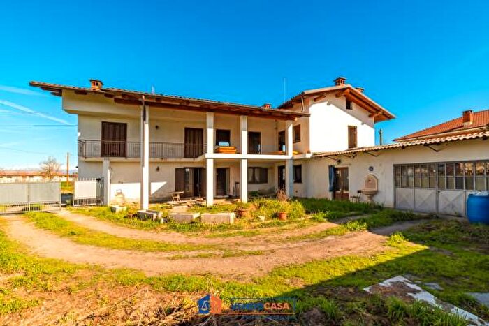 Casa con 6 locali in vendita in Via Viassa, Torre San Giorgio