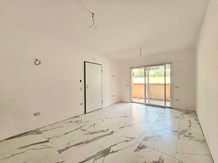 Appartamento trilocale in vendita in Quartu Sant'Elena