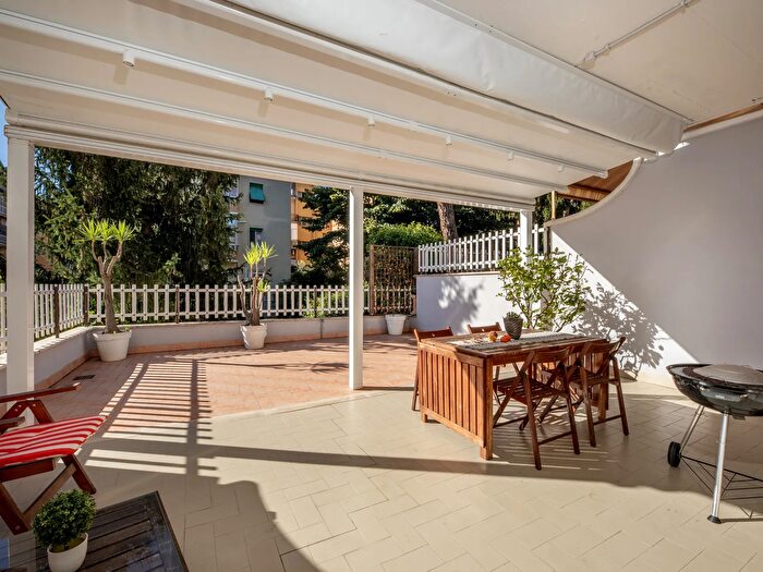 Casa con 7 locali in vendita in Via Paolo Emilio Castagnola, Roma