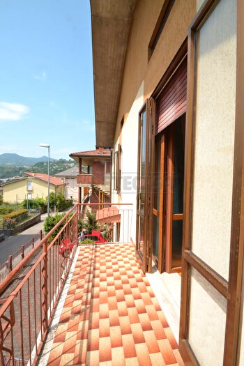 Appartamento con 6 locali in vendita in Valdagno