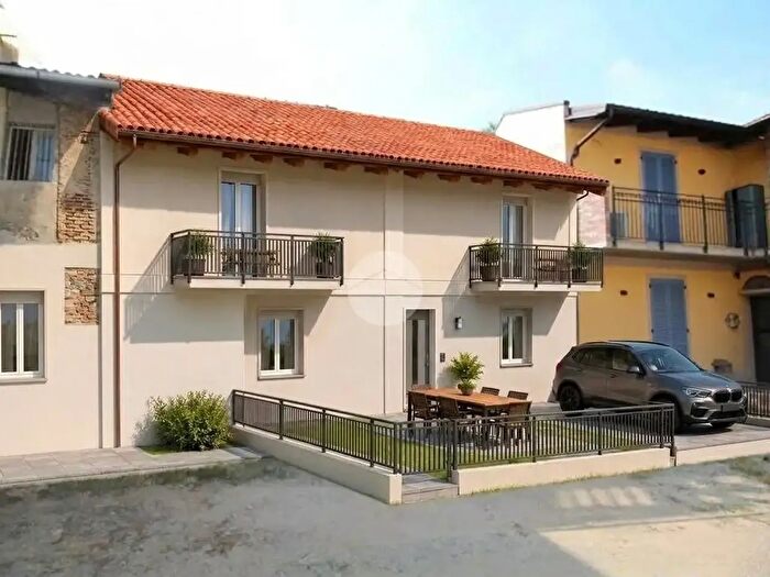 Casa quadrilocale in vendita in Via Torino, Brandizzo