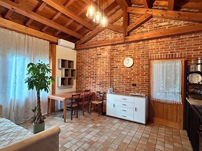 Appartamento bilocale in affitto in Via Monte Cristallo, Centro, Conegliano