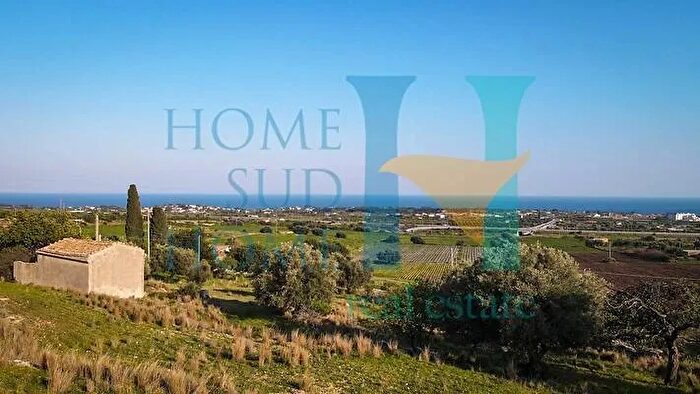 Casa in vendita in Avola, Noto