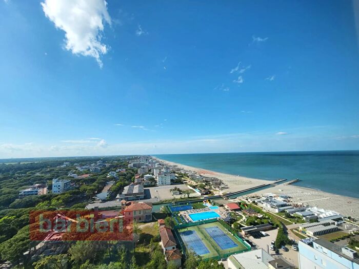 Appartamento trilocale in affitto in Via Forli, Cervia