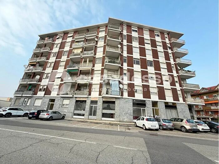 Appartamento bilocale in vendita in Corso Aosta, Livorno Ferraris