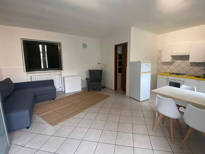 Appartamento monolocale in affitto in Via Taro, Villetta, Parma