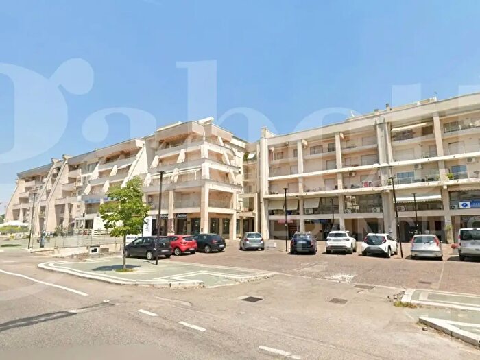 Appartamento con 6 locali in affitto in Via Rossini Snc, Rende