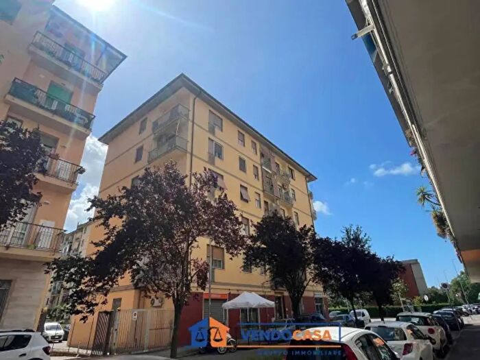 Appartamento trilocale in vendita in Via Cimabue, Scandicci