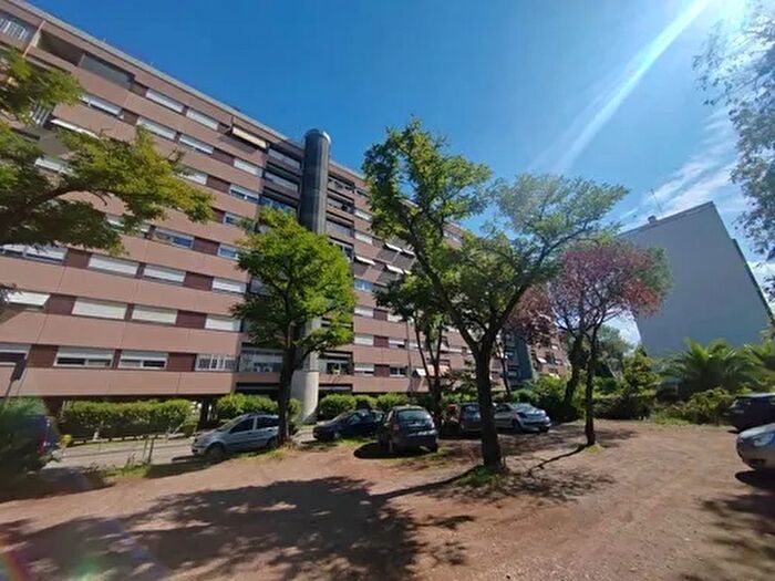 Appartamento quadrilocale in vendita in Via Clemente Rebora, Roma