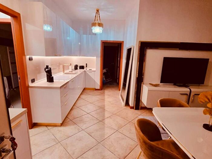 Appartamento trilocale in affitto in Via Luigi Suardo, Sarnico