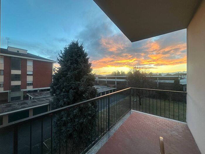 Appartamento quadrilocale in affitto in Strada Suniglia, Centro, Savigliano