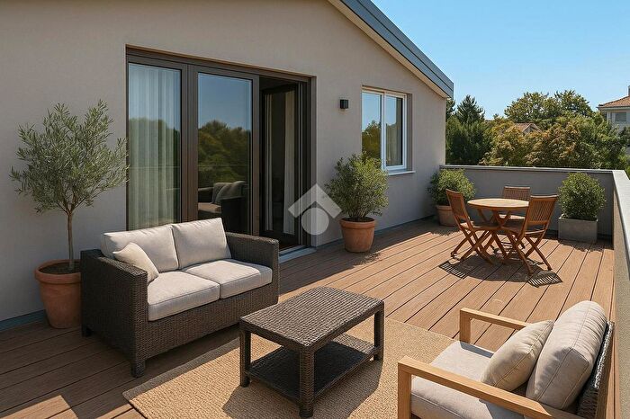 Appartamento quadrilocale in vendita in Via San Benedetto, Seregno