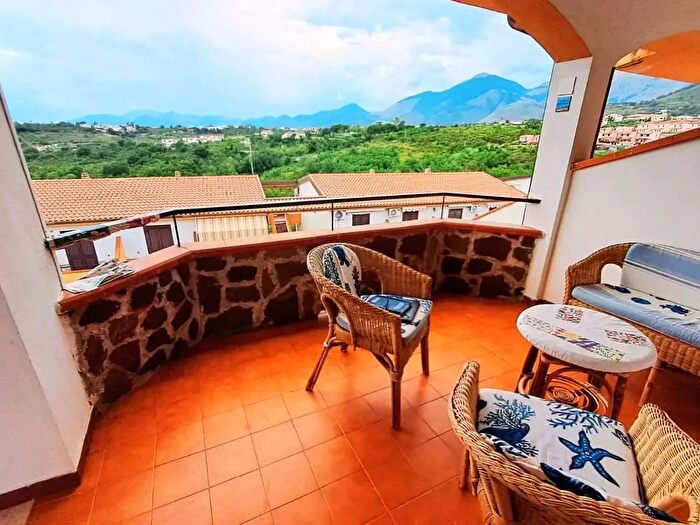 Appartamento bilocale in vendita in Parco Le Cicale, Scalea