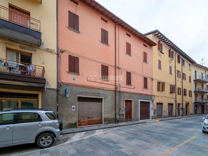Case in Vendita e in Affitto - 2