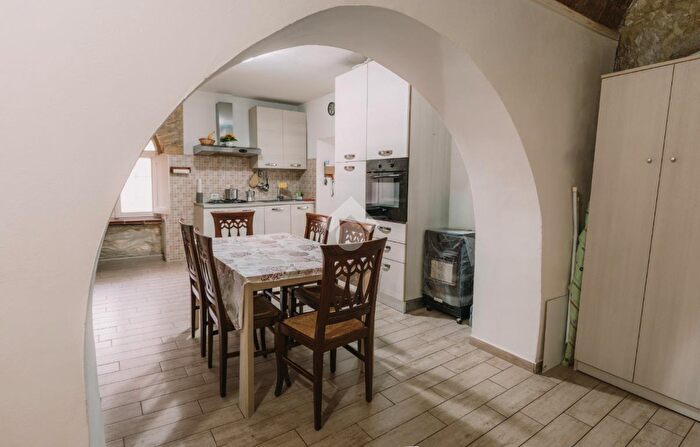 Appartamento bilocale in vendita in Via Montana, Tarquinia