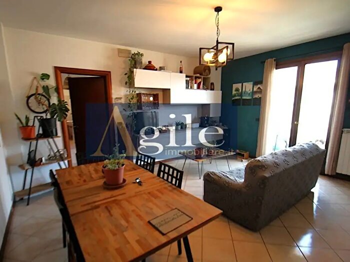 Appartamento trilocale in vendita in Via Piave, Spinetoli