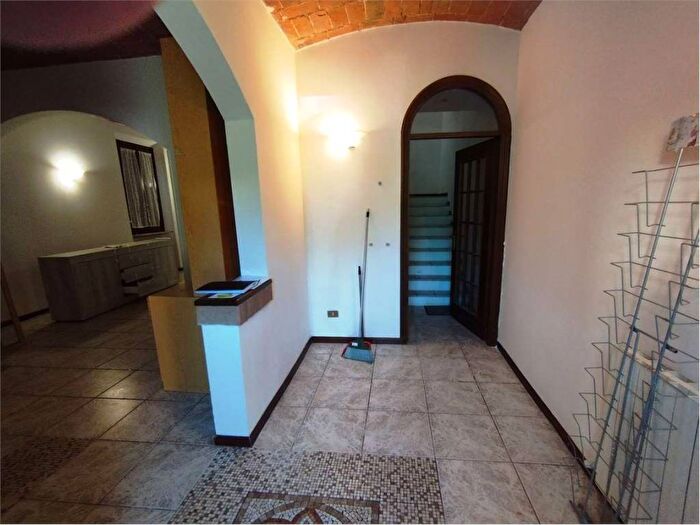 Appartamento con 5 locali in affitto in Via Pietro Riccardi, Sant'Agnese Università, Modena