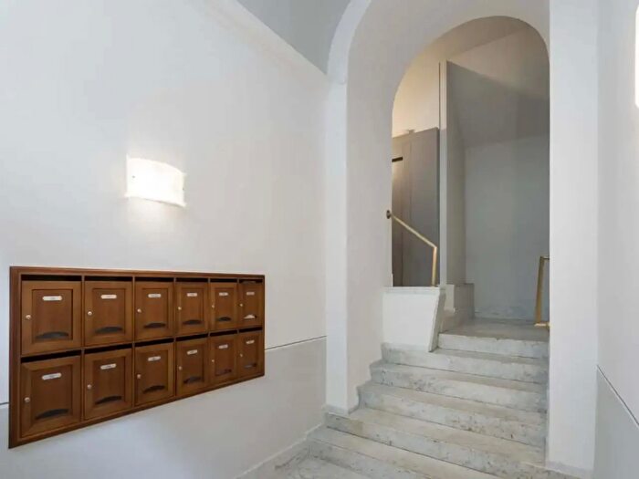 Appartamento monolocale in affitto in Borgo Ognissanti, Firenze