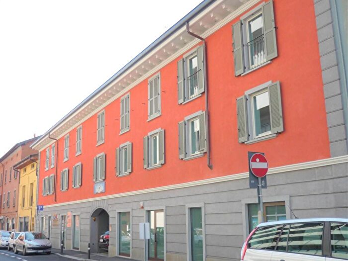 Appartamento bilocale in affitto in Via San Bernardino, Stazione, Bergamo