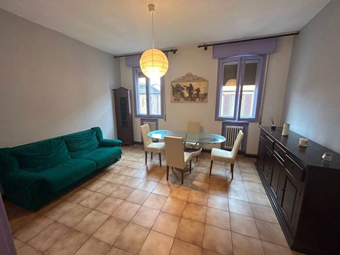 Appartamento trilocale in affitto in Via Giuseppe Garibaldi, Centro Storico, Ferrara