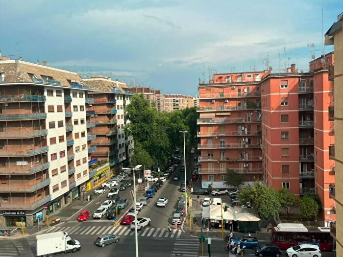 Appartamento bilocale in affitto in Piazza Gondar, Africano Villa Chigi, Roma