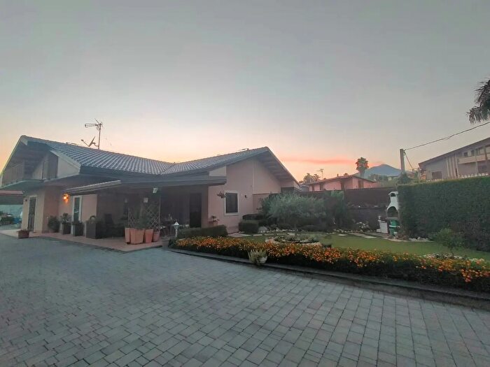 Casa con 5 locali in vendita in Mascalucia