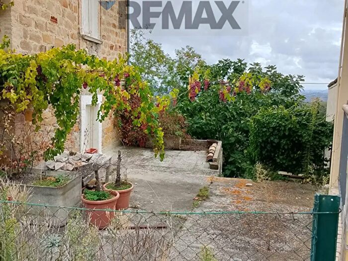 Casa con 6 locali in vendita in Contrada Blanzano, Penne