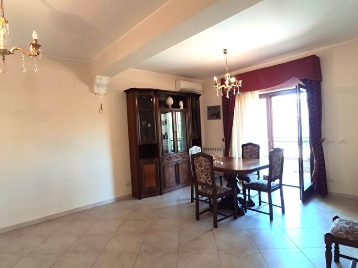 Appartamento bilocale in affitto in Via Federico Ardilio, Centro, Caltagirone