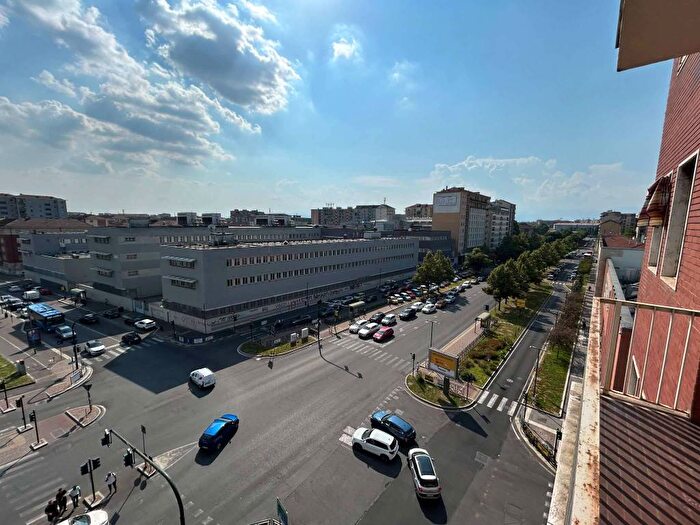 Appartamento trilocale in affitto in via Giordano Bruno, Lingotto, Torino