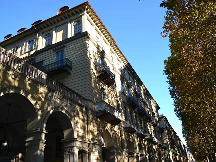 Appartamento con 5 locali in affitto in Corso Vittorio Emanuele, Torino