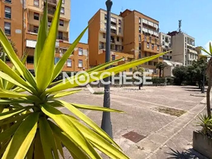 Appartamento quadrilocale in vendita in Via Achille Napoli, Salerno