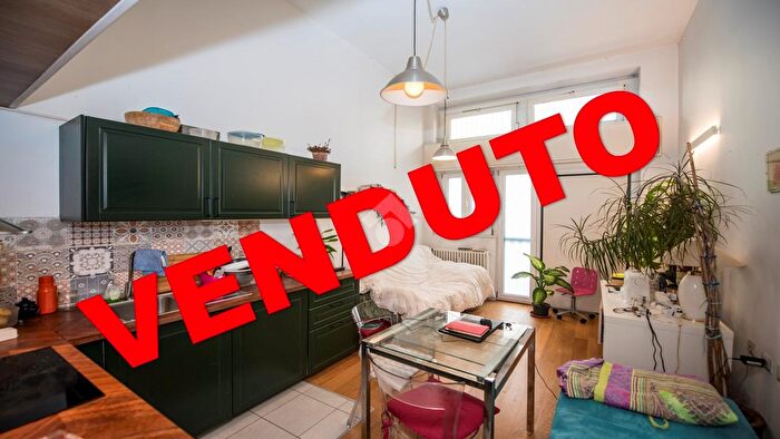 Appartamento bilocale in vendita in Via Cadibona, Milano