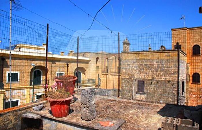 Casa trilocale in vendita in Piazza SantAndrea, Castrignano Del Capo